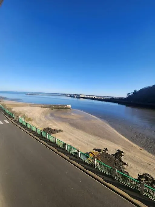 Appartement Vue Mer Plerin 0*,  France